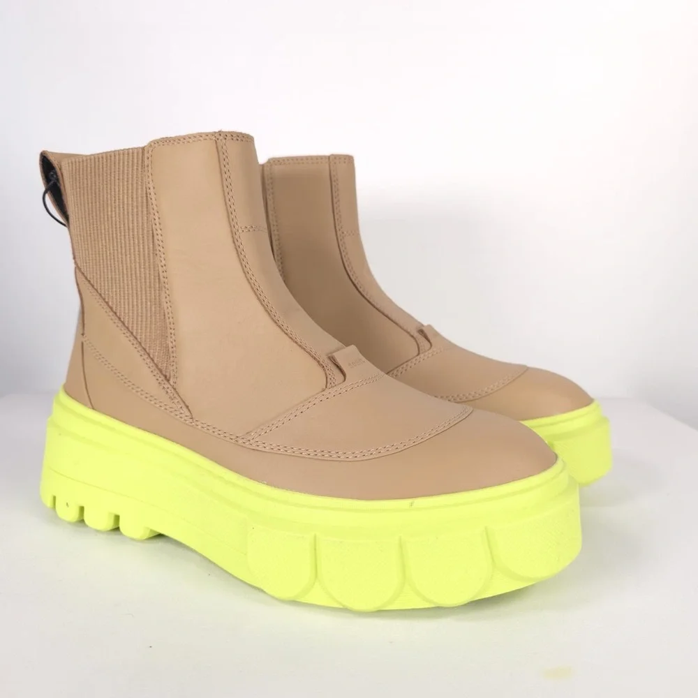 NWB SOREL CARIBOU‎ X Waterproof Platform Chelsea Boot LEATHER UPPER Size 8.5 & 9